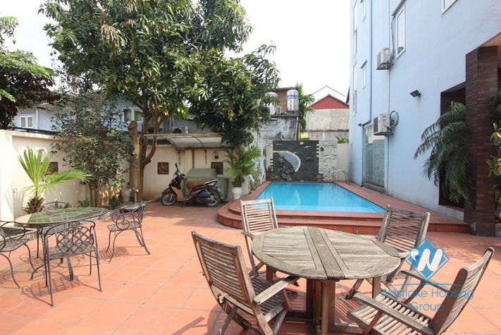 Modern house for rent with garden & swimming pool in Tay Ho, Hanoi